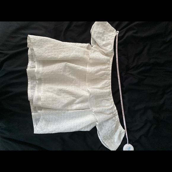 Express White Eyelet Ruffle Top - Picture 2 of 9